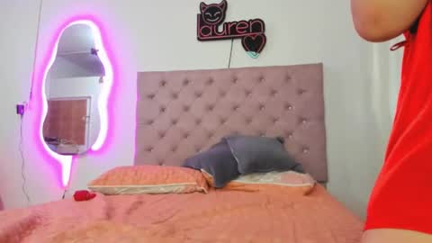 laurenlaine online show from 2, 3, 2025