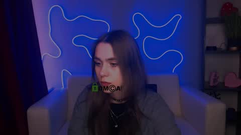 Laure online show from 4, 2, 2026