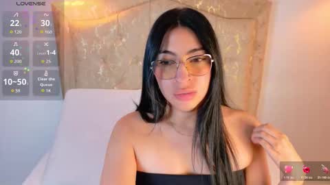 laurenn_smitth online show from 19, 1, 2026