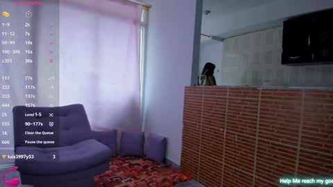 Snapshot of laurent_a chatting on 8, 3, 2026 Lucie online show from 8, 3, 2026