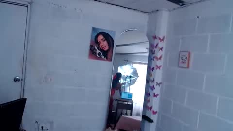 Snapshot of laurenvera_ chatting on 14, 2, 2025 marcela online show from 14, 2, 2025