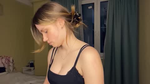 Bella online show from 19, 3, 2026