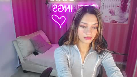 Laurita  online show from 28, 12, 2024