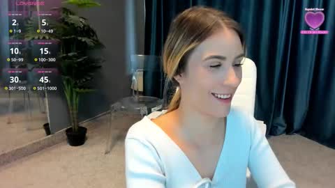 Laura online show from 15, 11, 2025