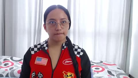 Laura online show from 16, 11, 2025