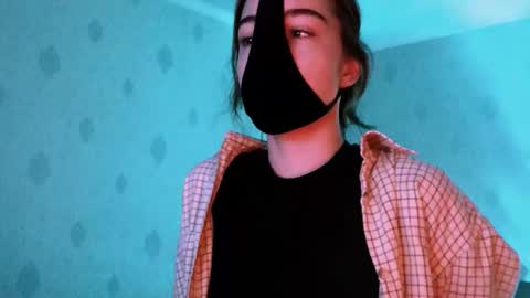 Lavinda online show from 5, 10, 2025