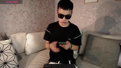 Mike online show from 30, 12, 2024