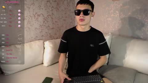 Mike online show from 30, 12, 2024