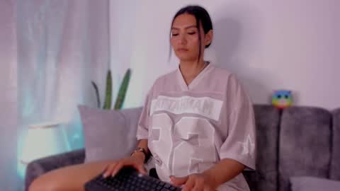 laya online show from 20, 3, 2026