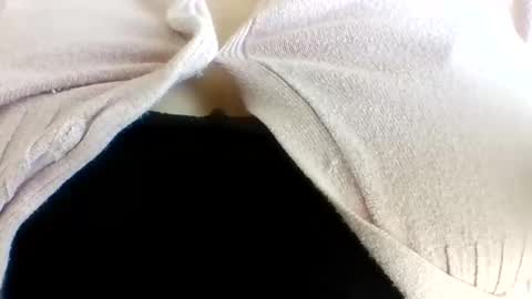layannalea online show from 23, 5, 2026