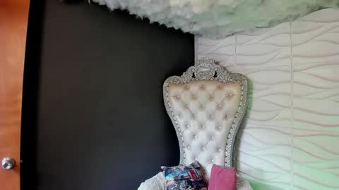 Layla online show from 21, 3, 2026