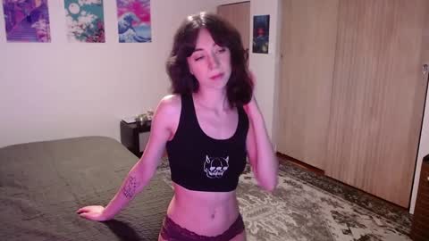 Layla Hex online show from 28, 2, 2025