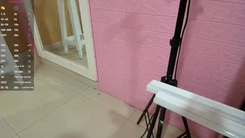 L A Y L A online show from 15, 3, 2026