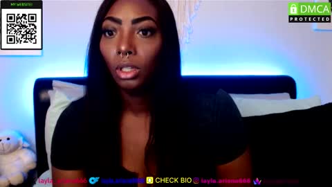 laylaariana online show from 4, 10, 2025