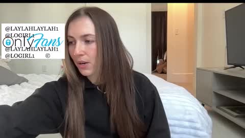 laylahlaylah1 online show from 5, 2, 2026