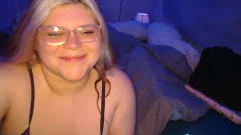 Layla online show from 21, 2, 2026