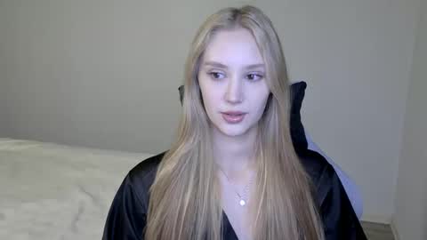 LaylaPretty001 online show from 2, 10, 2025