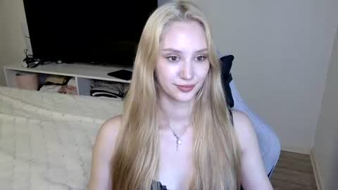 Snapshot of laylapretty001 chatting on 2, 7, 2026 LaylaPretty001 online show from 2, 7, 2026
