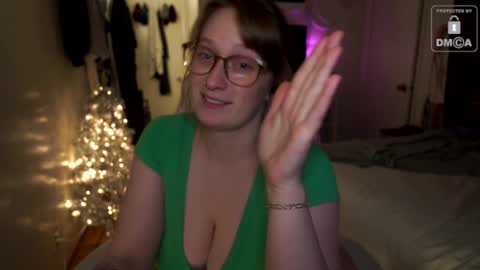 Layla Universe online show from 20, 12, 2024