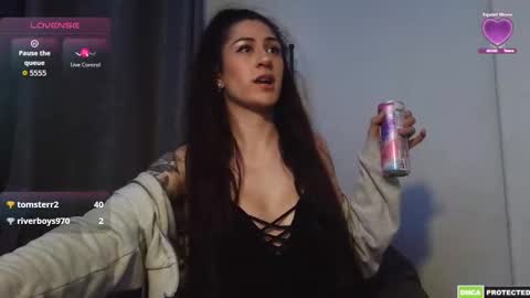 laylolasquirt online show from 25, 10, 2025