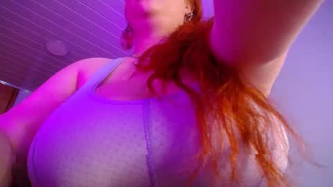 Vannessa  online show from 10, 2, 2025