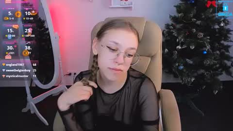 layriantavee online show from 12, 1, 2025