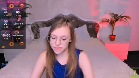 layriantavee online show from 17, 1, 2025