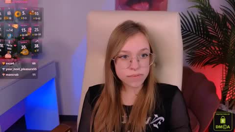 layriantavee online show from 28, 1, 2025