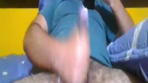 Snapshot of lazulirm chatting on 25, 10, 2025 Isaac online show from 25, 10, 2025