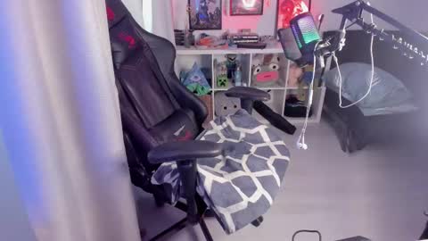 Haze aka Slava online show from 12, 3, 2025