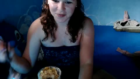 Snapshot of lazzy4ngel chatting on 25, 6, 2026 lazzy4ngel online show from 25, 6, 2026
