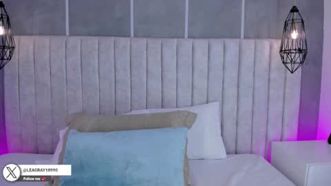    online show from 29, 11, 2025