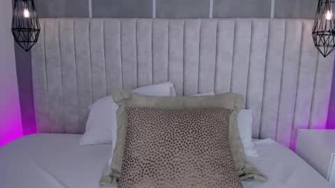 Snapshot of lea_gray chatting on 4, 2, 2026 online show from 4, 2, 2026