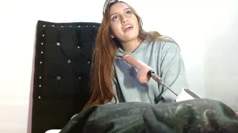 leah_moon11 online show from 3, 7, 2026