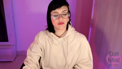  Leah   Independent Model  OF leahghoul666  online show from 6, 2, 2025