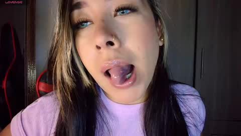 leah online show from 11, 4, 2026