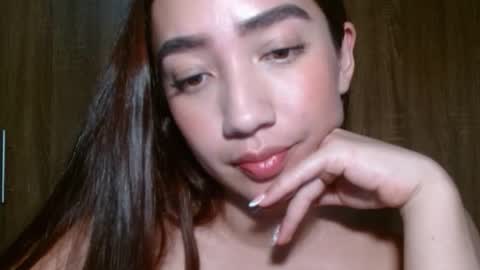 leanaalhub online show from 3, 3, 2026