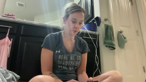 leanneluxecouple online show from 13, 10, 2025