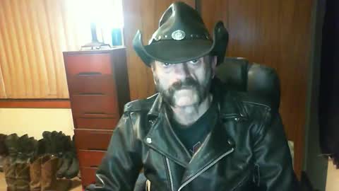 leathergreaser online show from 1, 6, 2026