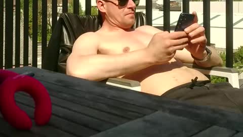 leatherjacketlove online show from 27, 4, 2026