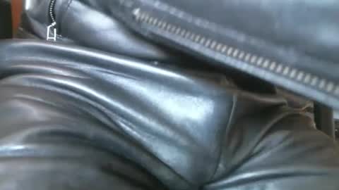 Snapshot of leathermotocross001 chatting on 9, 5, 2026 Leathermotocross online show from 9, 5, 2026
