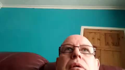 leatherpants68 online show from 11, 10, 2025