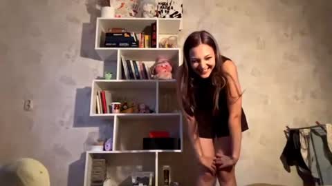 Snapshot of leatricesemel chatting on 15, 6, 2026 Lola online show from 15, 6, 2026