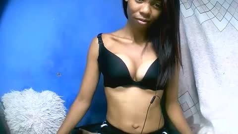 Snapshot of leeromi chatting on 21, 4, 2026 leeromi online show from 21, 4, 2026
