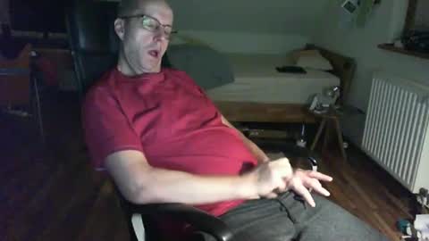 Snapshot of lefti27 chatting on 29, 1, 2025 Dave online show from 29, 1, 2025