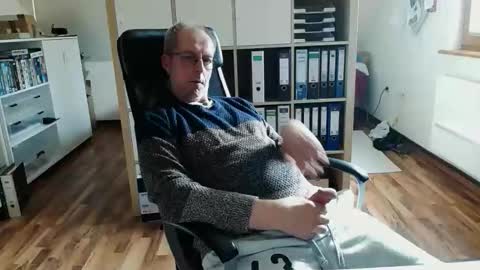 Dave online show from 12, 5, 2026