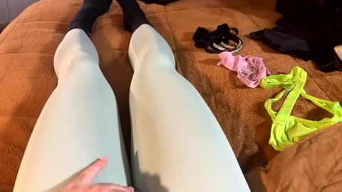 Snapshot of leggingslover7 chatting on 5, 12, 2024 leggingslover7 online show from 5, 12, 2024