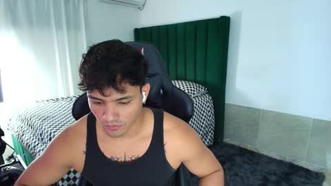 Snapshot of lei_77 chatting on 12, 2, 2026 Lei online show from 12, 2, 2026