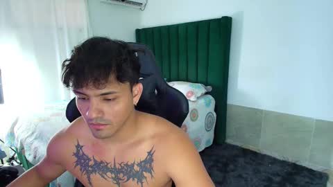 Snapshot of lei_77 chatting on 18, 2, 2026 Lei online show from 18, 2, 2026