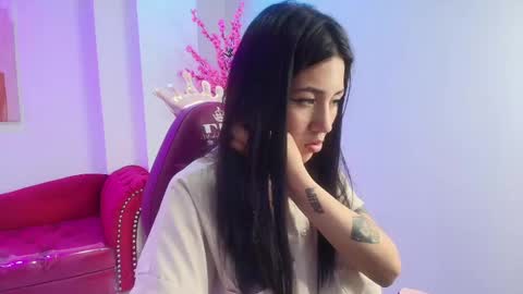 Leia.  online show from 2, 1, 2025